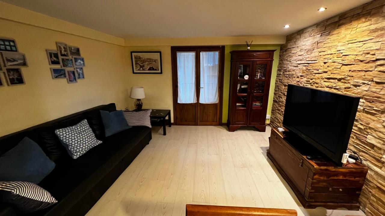 Urrondo Apartment เลเกย์ตีโอ ภายนอก รูปภาพ